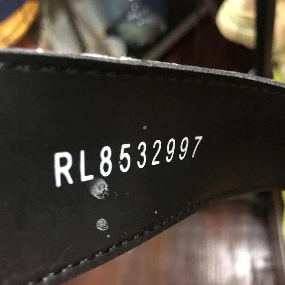 Holographic belt with different photos